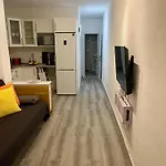 Orion's Moon Apartman